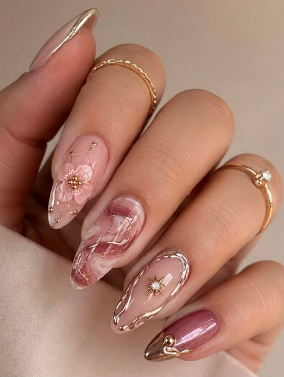 Uñas esculturales para quinceañera 1