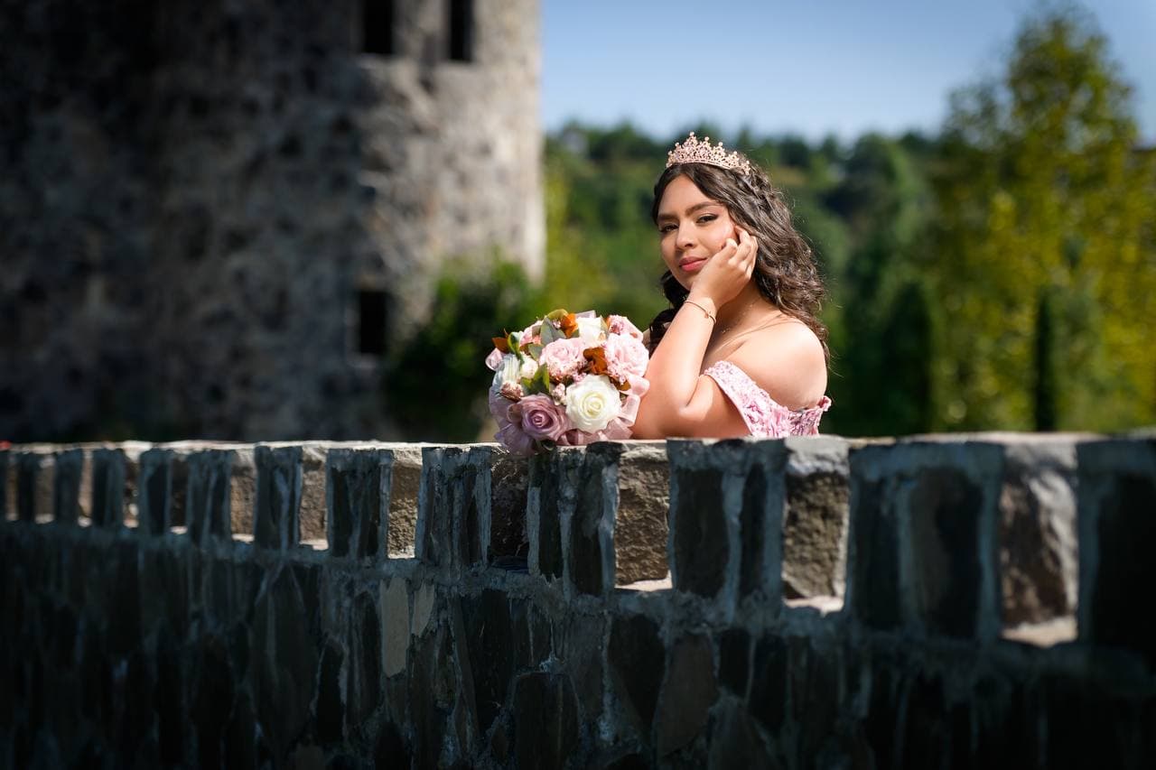 Quinceañera maquillada por Magic Makeup Pro